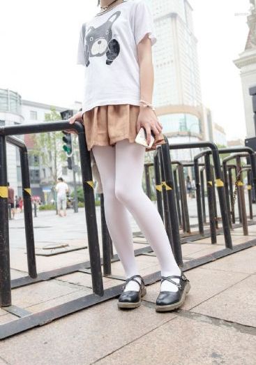 歐美美女裸照_720高清視頻播放