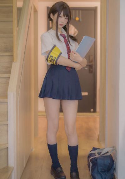 兒子把坤坤放入媽媽的坤坤里_暖暖免費(fèi)觀看視頻