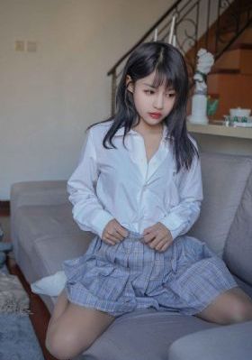 白絲襪班長被調教成性奴_1080電視劇在線觀看