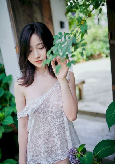 六色丁香成人_1080免費在線播放