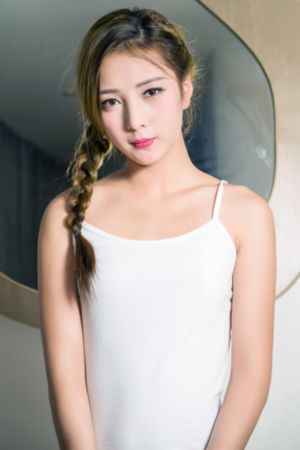 亞洲美女色_HD神馬影院手機在線
