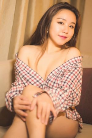 26uuu色嚕嚕_英文版字幕
