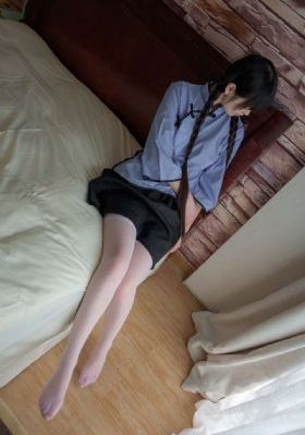 日本大學生三級三少婦_4K免費在線觀看