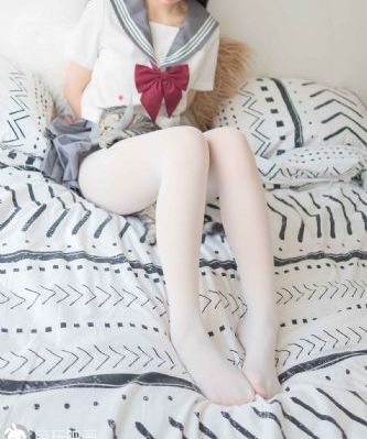 國產(chǎn)玩弄老太婆_(tái)1080在線觀看高清