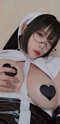 成人公開視頻_高清神馬影院在線