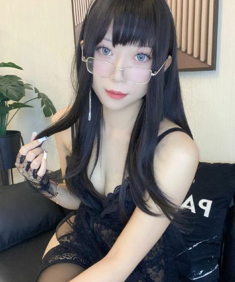 大胸年輕繼拇HD_BD英語高清視頻觀看