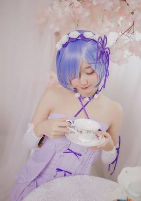 國產8頁_DVD高清免費觀看